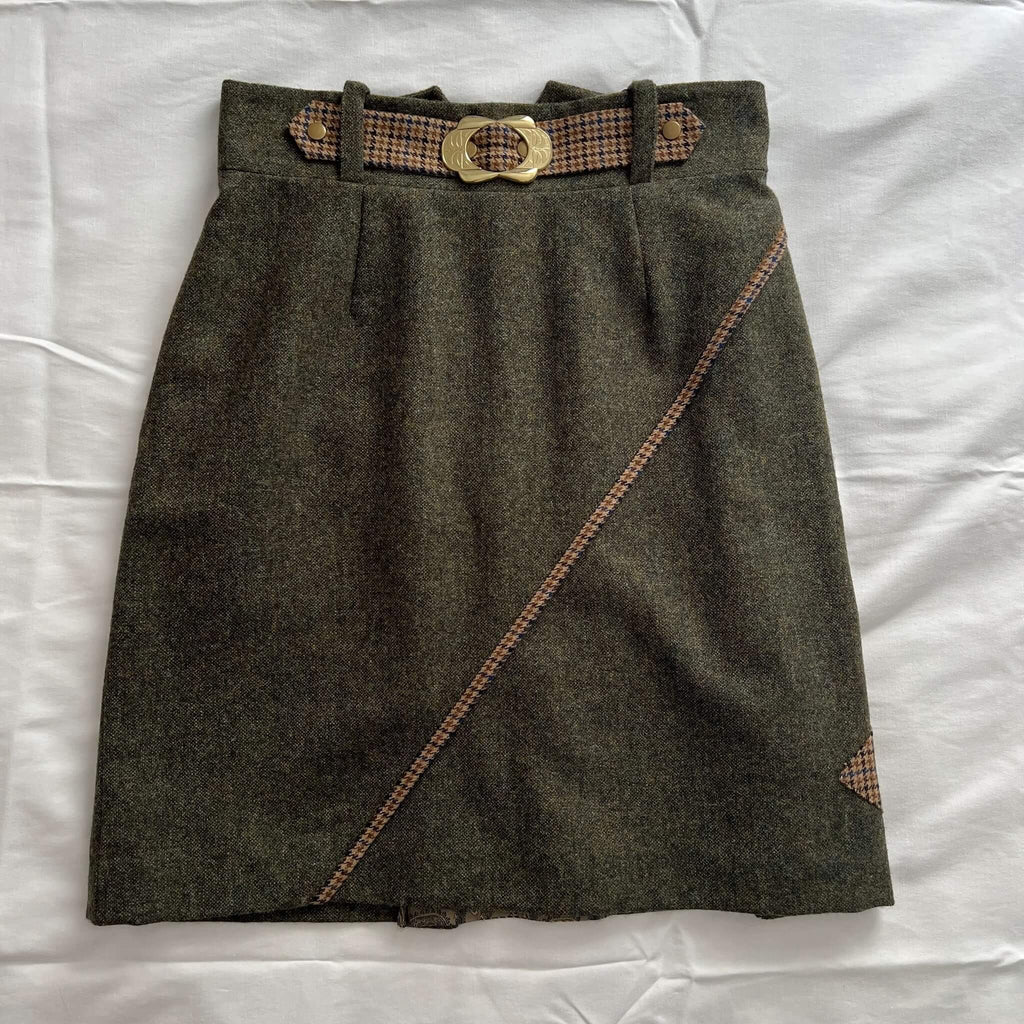adderbury ladies' green tweed skirt