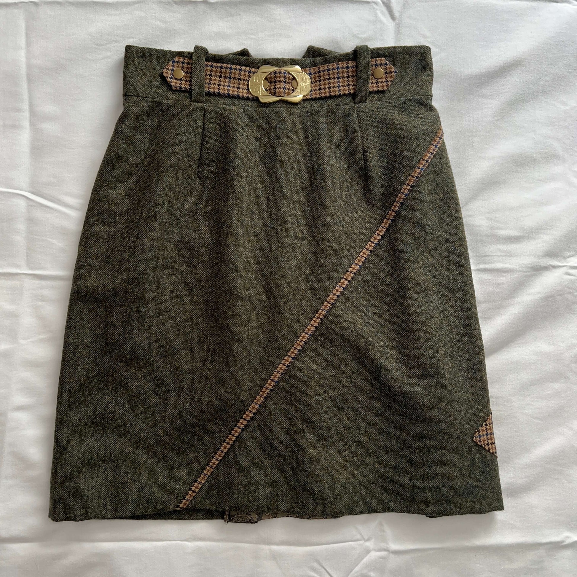 green tweed knee length skirt by English Nettle