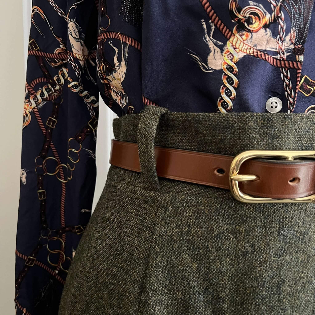 country outfit with ladies' skinny leather belt 